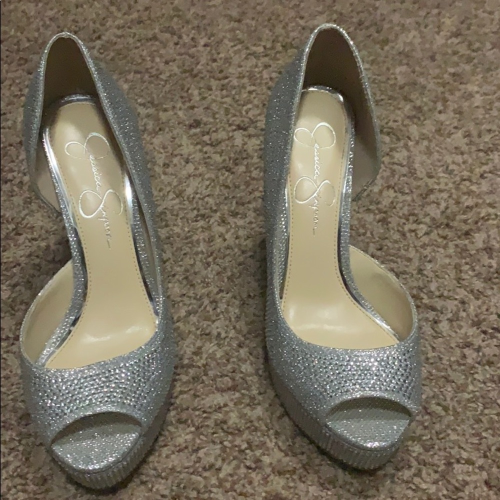 Deal of Day!! Jessica Simpson Heel